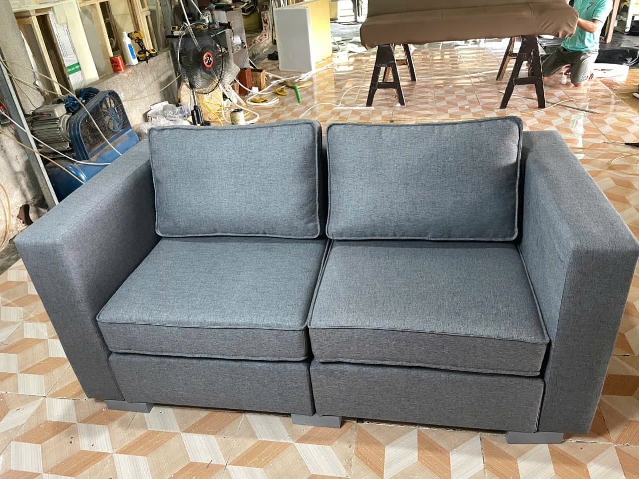 Kích Thước Cửa Thang Máy Chung Cư: Cần Đo Gì Trước Khi Mua Sofa?