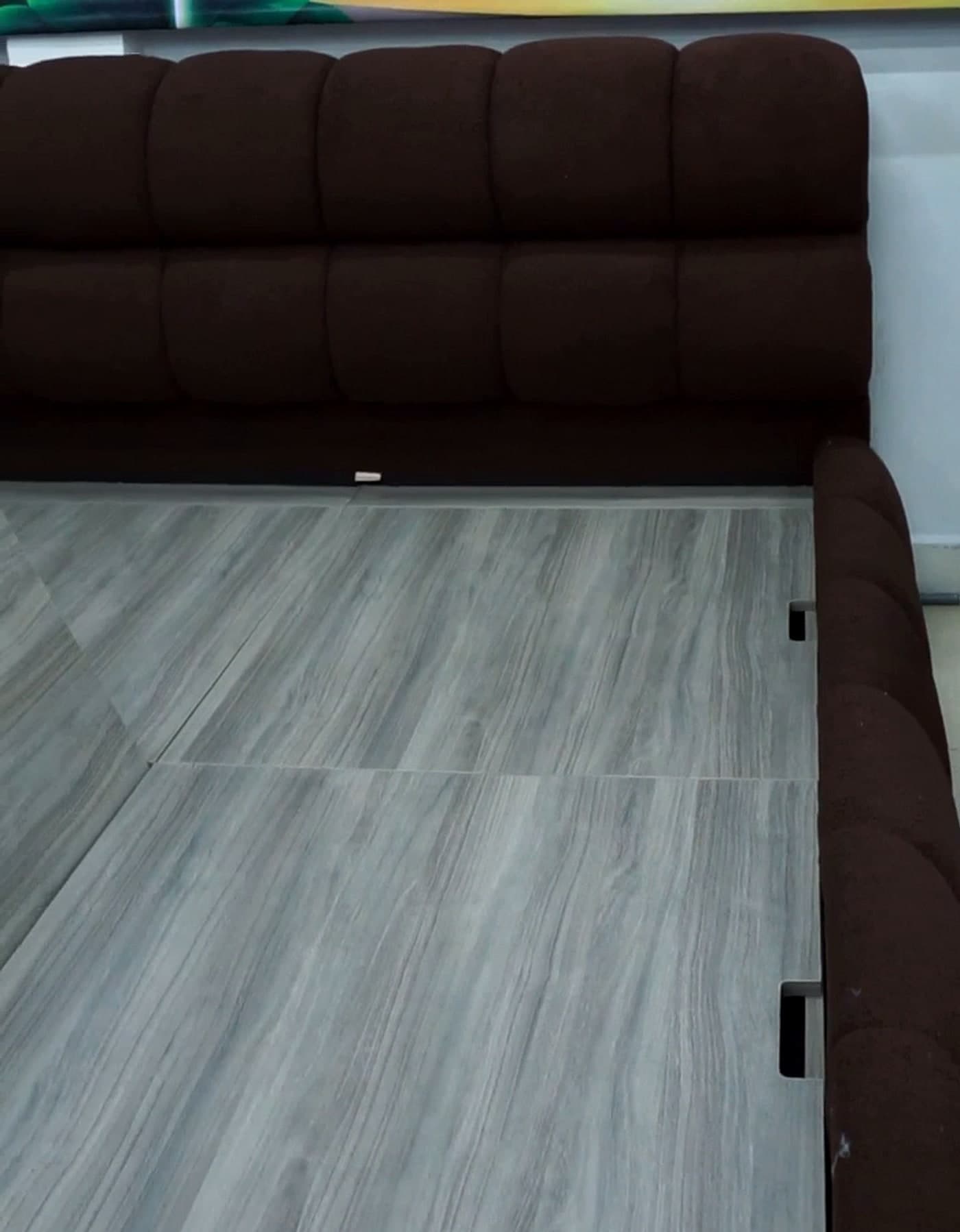 Giường Kẹo Dẻo Có Hộc Bọc Nỉ Nâu Socola 7MODU-G02